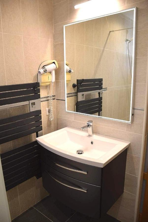 Limeuil Logis Hotel Restaurant Spa Les Balcons De L'Esperance מראה חיצוני תמונה